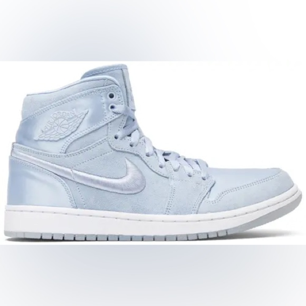 2018 
Wmns Air Jordan 1 Retro High 'Season of Her: Hydrogen Blue'